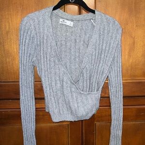 hollister sweater